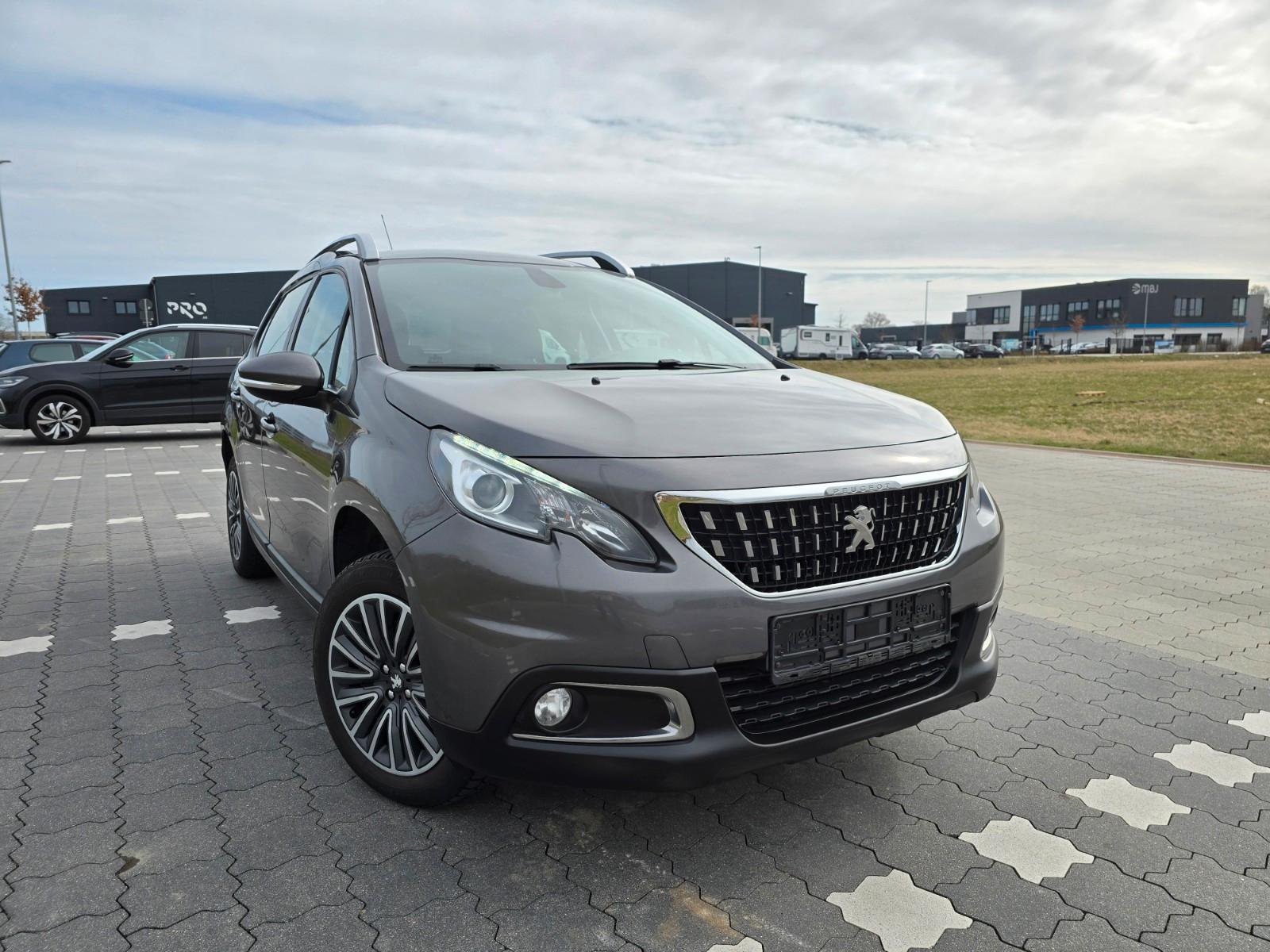 Peugeot 2008 Allure PureTech,NEU ZAHNRIEMEN  bei 88000km