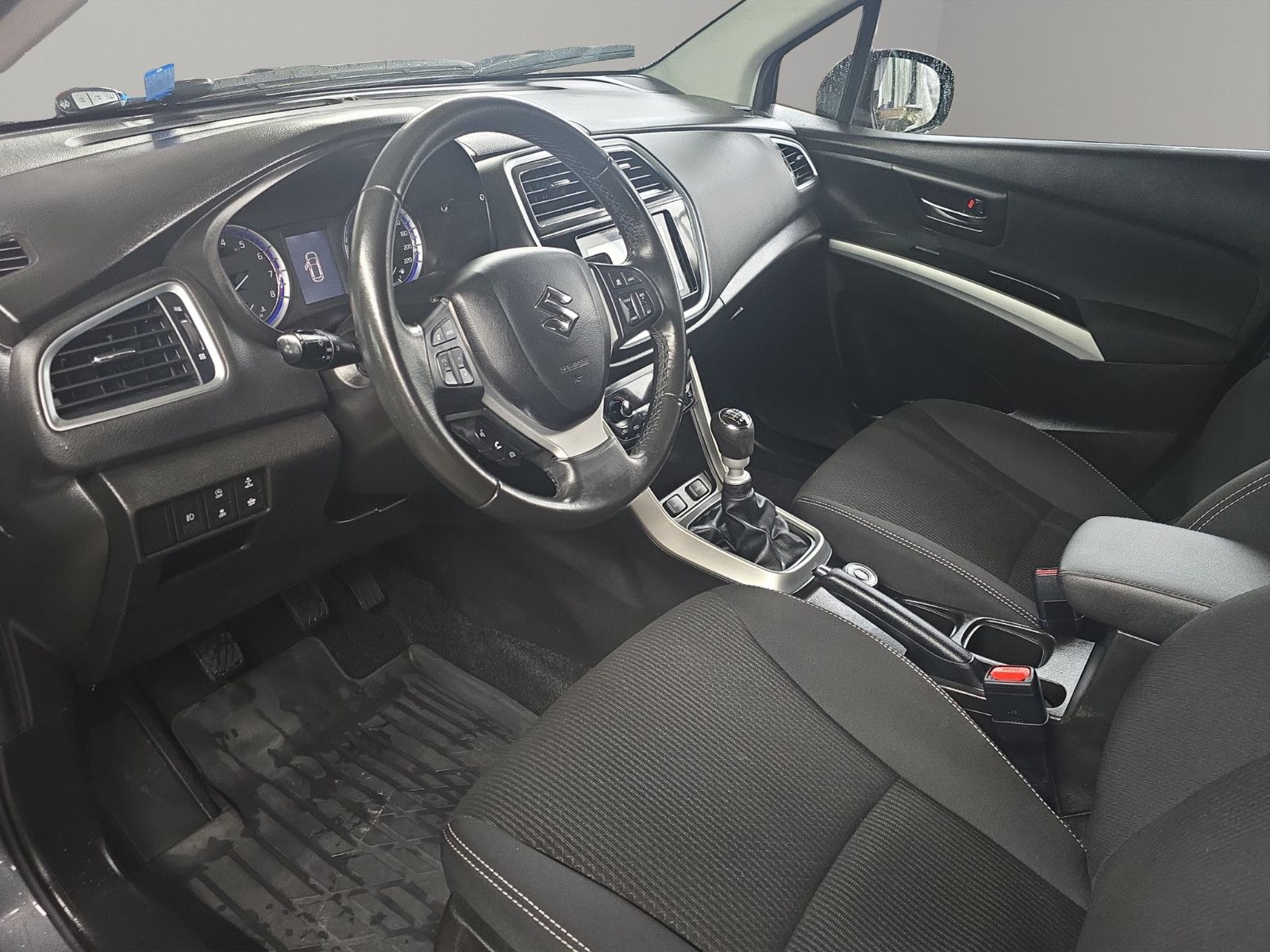 Fahrzeugabbildung Suzuki SX4 S-Cross 4x4 ALLRAD