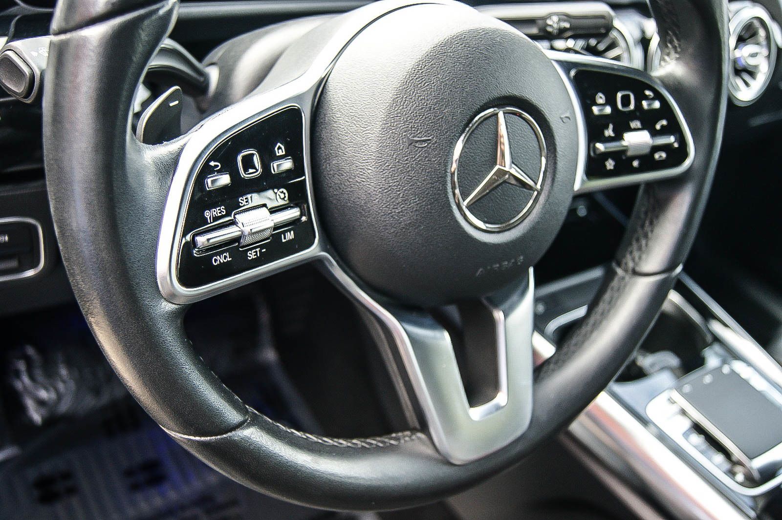 Fahrzeugabbildung Mercedes-Benz B 200 d 8G-DCT JungeSterne ANHÄNGERKUPLG E-SITZE