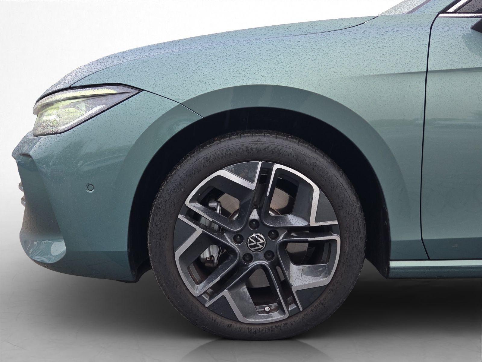 Volkswagen Passat Variant - Bild 16