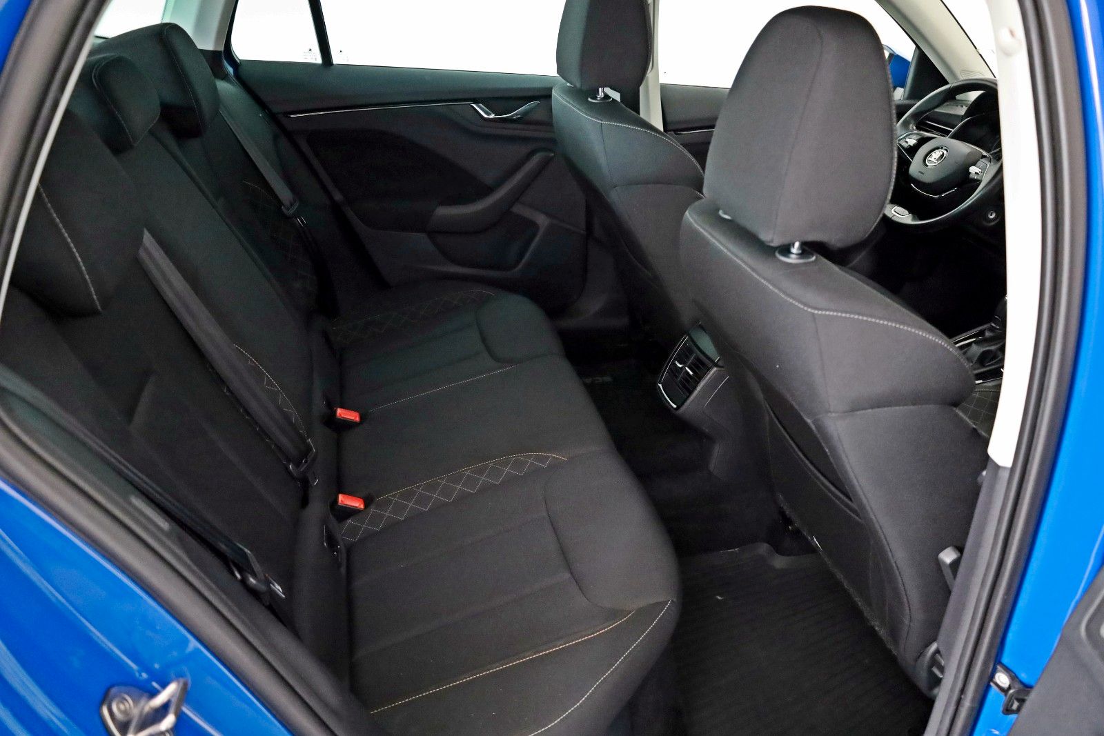 Fahrzeugabbildung SKODA Scala Drive 125 SH,PDC,LED,Kamera,8 fach bereift