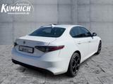 Alfa Romeo Giulia Ti 2.2 Diesel 16V 210PS AT8 Q4 - Alfa Romeo Giulia in Stuttgart