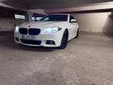 BMW 530d  touring M pachet 3.0 diesel - BMW 530 mit Diesel-Antrieb: Kombi, 3.0