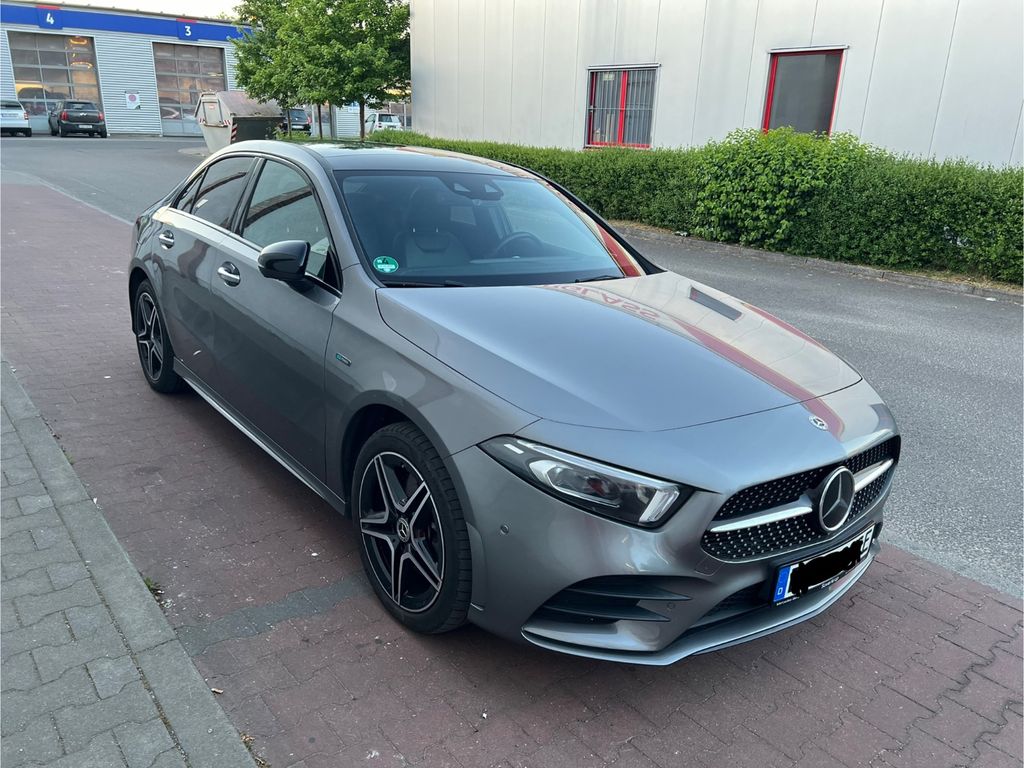 Mercedes-Benz A 250