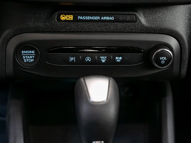 Ford Focus 1.0 Titanium Navi Stauassistent Kamera