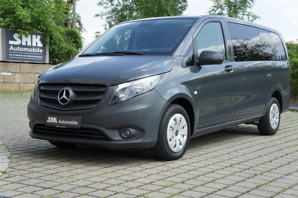 Image of Mercedes-Benz Vito