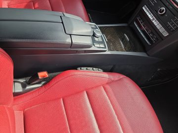 Mercedes E 320 - 11