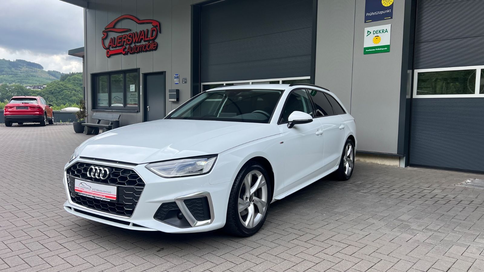 Audi A4 Avant 35 TDI S line * DSG * ACC * LED * DAB foto 1