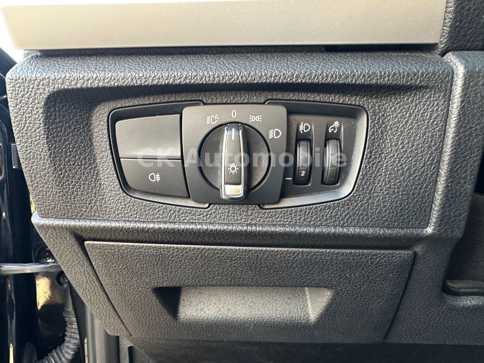 Fahrzeugabbildung BMW 116d  5-trg./Navi/Klimaautomatik/SHZ/PDC