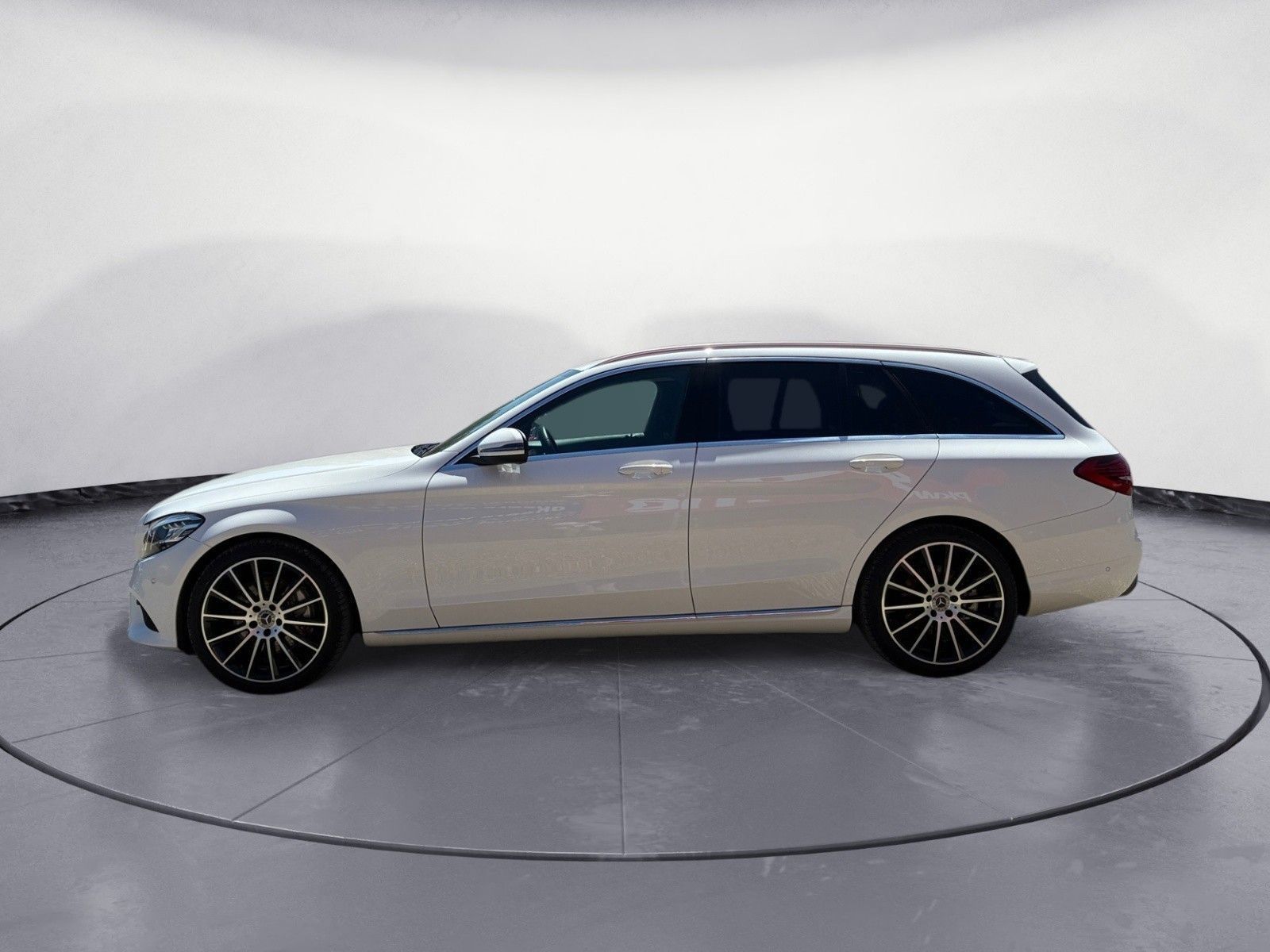 Mercedes-Benz C300 T Avantgarde PDC*KAMERA*NAVI*LED*SHZ*KLIMA imagem 2