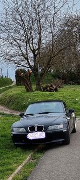 BMW Z3 2.2i Roadster - schwarz/rotes Leder - Garagen