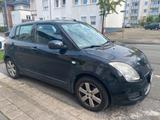 Suzuki Swift Black&White - Suzuki Swift: Black White