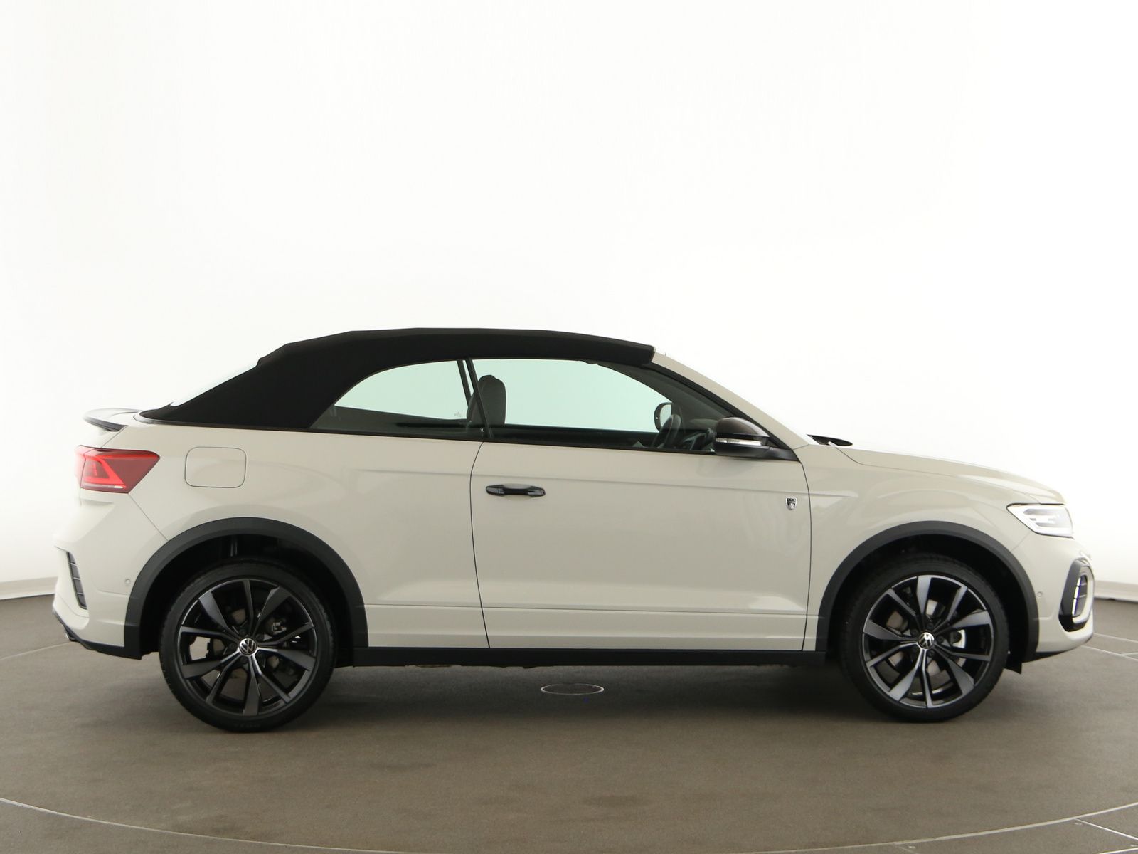 Volkswagen T-Roc - Bild 10