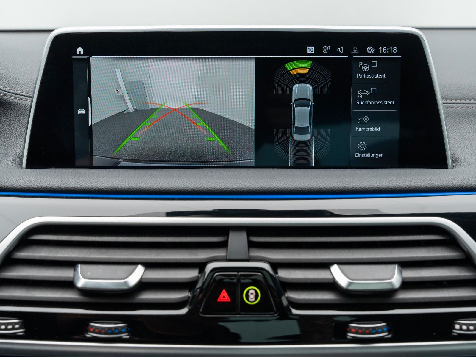 Fahrzeugabbildung BMW 745e iP M Sport Kamera HiFi HUD Massag GSD Alarm