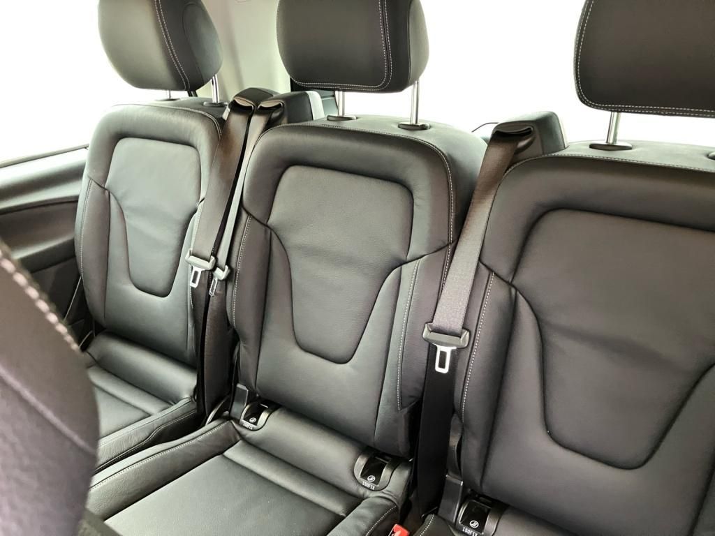 Fahrzeugabbildung Mercedes-Benz V 300 d 4MATIC EDITION Lang *AHK*LED*PDC*SpurH