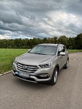 Hyundai Santa Fe ,Premium 4 WD ,TÜV NEU - Hyundai SANTA FE in Stuttgart