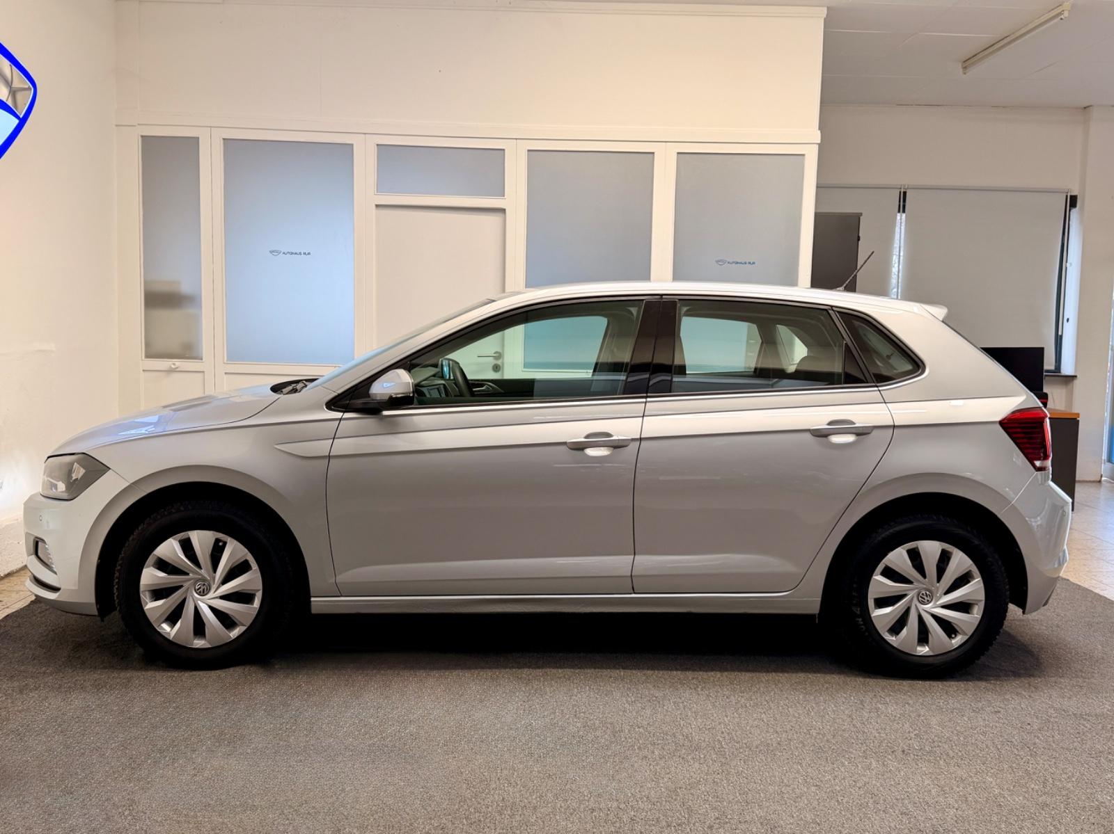 Volkswagen Polo VI Comfortline/15000 KM/KLIMA/PDC/TOUCHSCRN