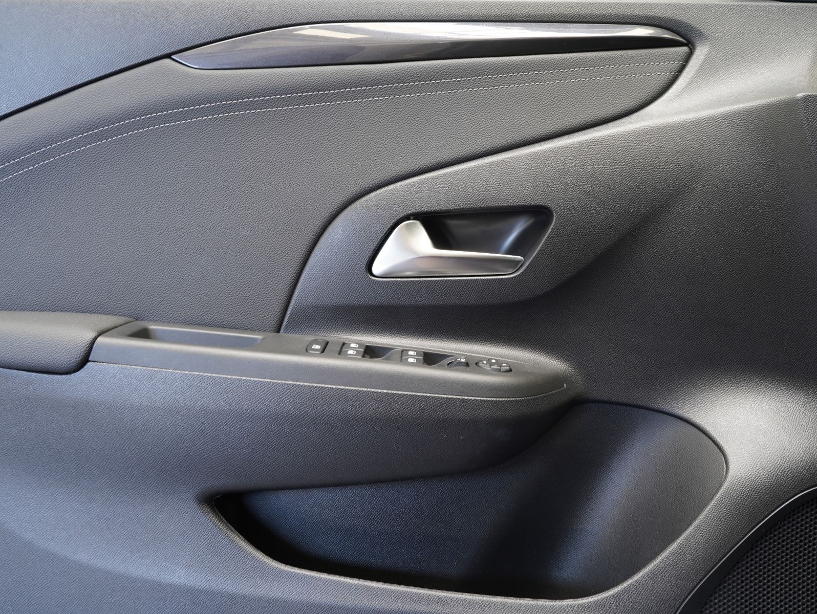 Fahrzeugabbildung Opel Corsa F 1.2 Turbo Elegance SHZ/PDC/KAMERA