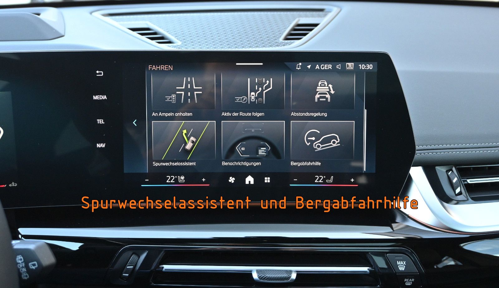 Fahrzeugabbildung BMW X1 xDr23d M SPORT °ACC°AHK°HUD°HK°MEMO°PANO°360°