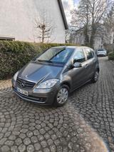 Mercedes-Benz A 180 ELEGANCE BlueEFFICIENCY ELEGANCE