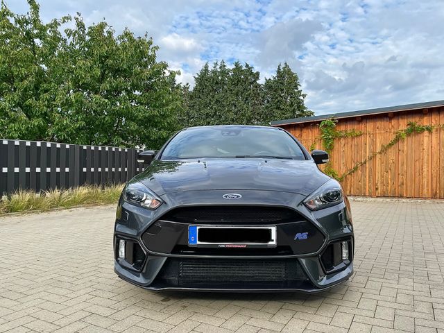 Ford Focus RS 2,3 EcoBoost Allrad | WOLF 440PS