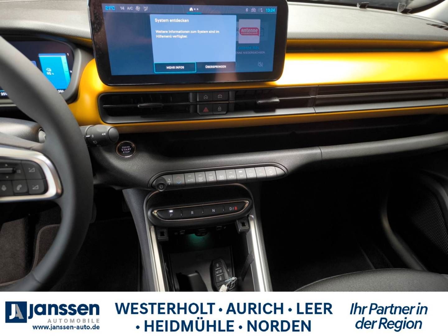 Fahrzeugabbildung Jeep Avenger Summit+