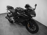 Yamaha YZF R 125 ABS // Matt Schwarz // Extras - Offers matching your search criteria