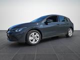 Volkswagen Golf VIII 1.0 eTSI Life Navi DSG Alu - Volkswagen Golf aus 2022