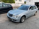 Mercedes-Benz E 220 E -Klasse T-Modell Behindertengerecht - Mercedes-Benz E-Klasse aus 2009: T Modell