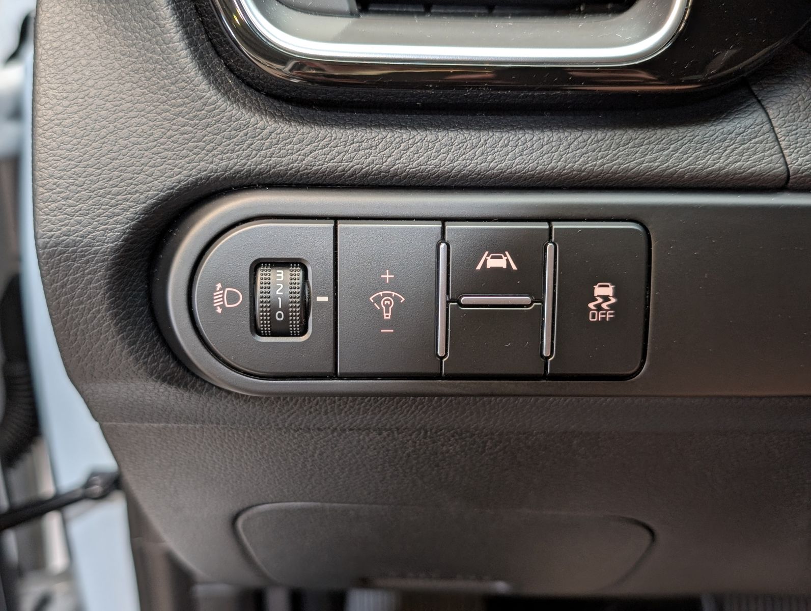 Fahrzeugabbildung Kia cee'd Sportswagon 1.5 DCT Ultimate LED CAM ACC