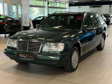 Mercedes E 300 - 3