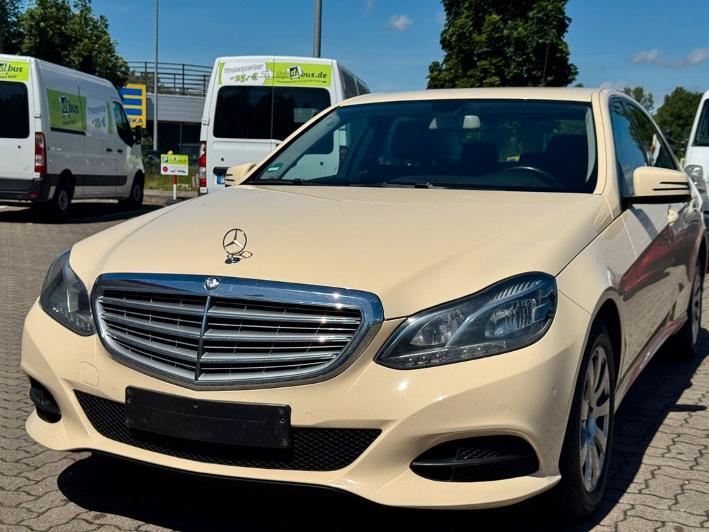 Mercedes-Benz E 200