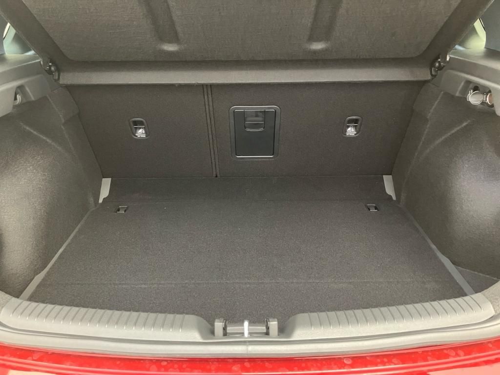 Fahrzeugabbildung Hyundai i30 5-Türer 1,5 T-GDI 7-DCT N-Line 2xKlima KAM