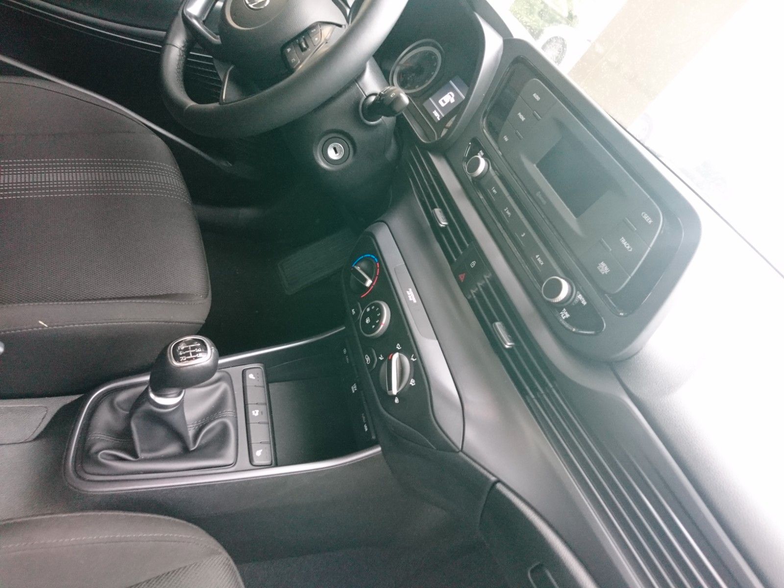 Fahrzeugabbildung Hyundai i20 1.2 Select  M/T Klima ESP