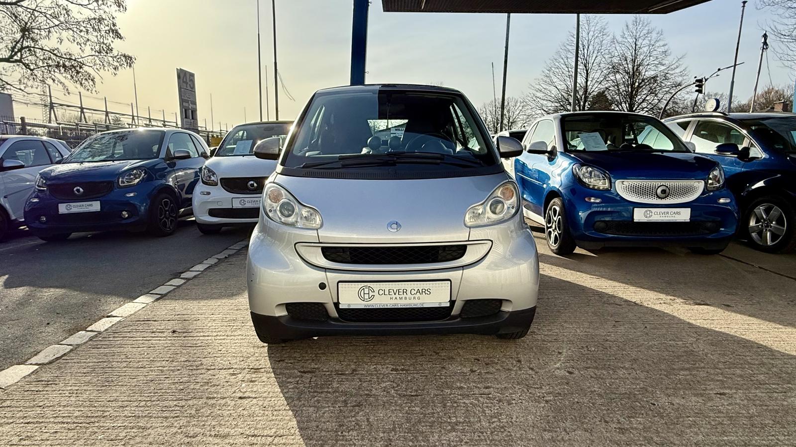 Smart ForTwo PASSION*CABRIO*LEDER*SITZHZ*CARPLAY*KLIMA