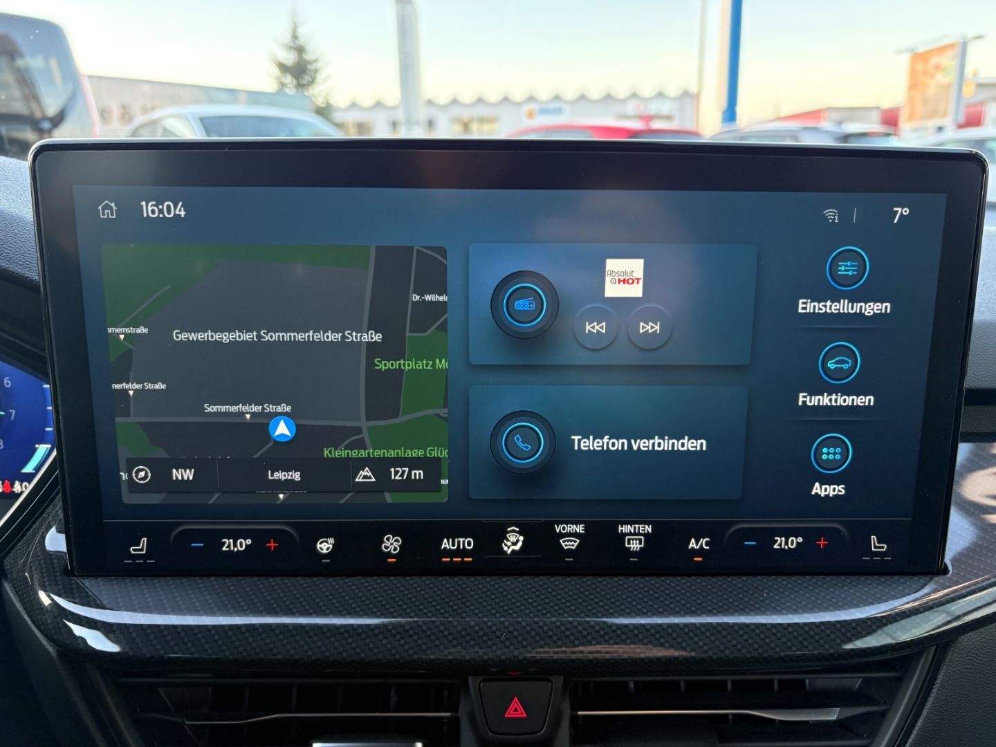 Fahrzeugabbildung Ford Focus Turnier ST-Line X MHEV AHK Kamera Navi LED