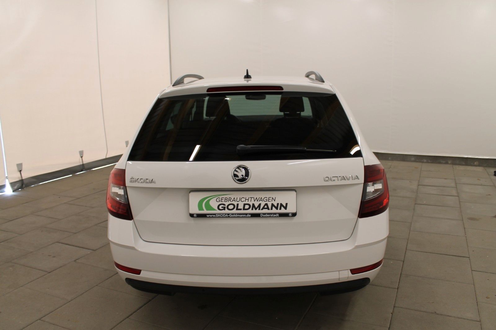 Fahrzeugabbildung SKODA Octavia Combi SOLEIL  1.5 TSI ACT 110 kW
