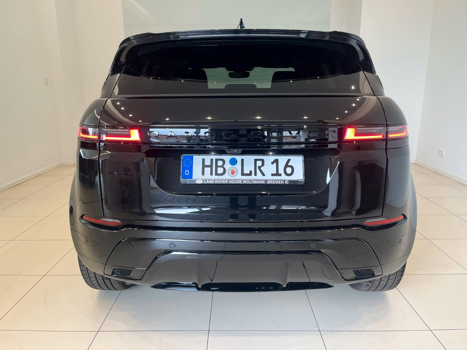Fahrzeugabbildung Land Rover Range Rover Evoque D165 Dynamic SE Panormadach