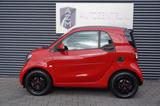 Smart FORTWO AUTOMATIK|SITZHEIZUNG|TEMPOMAT|KLIMA|LED - Smart ForTwo mit Benzin-Antrieb: Limousine