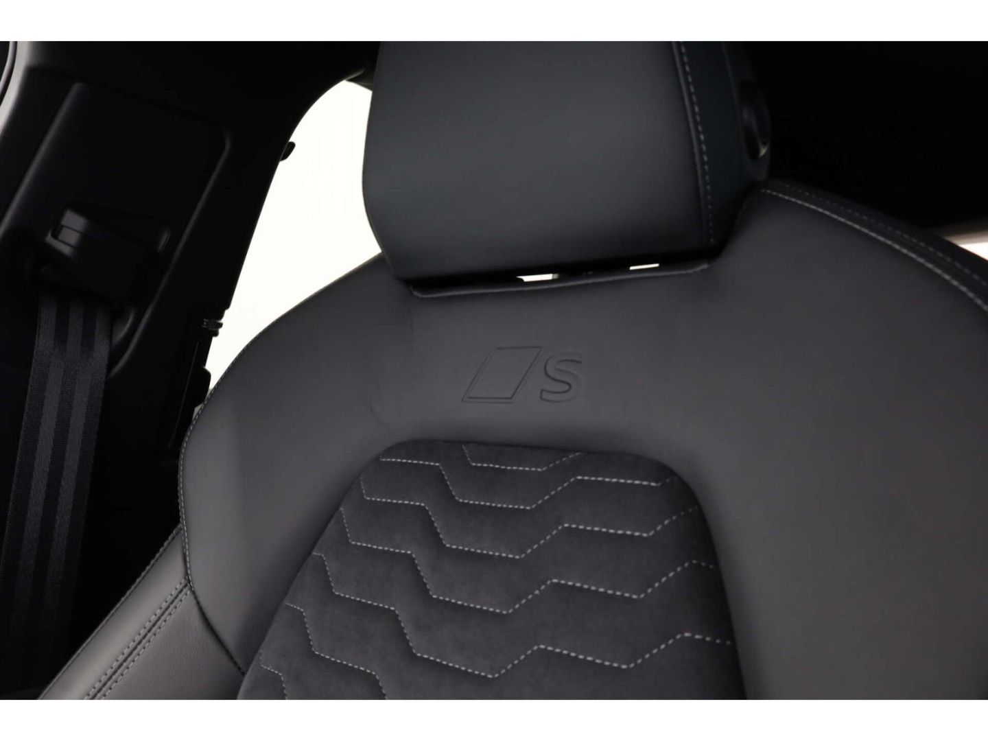 Audi A6 e-tron - Bild 22