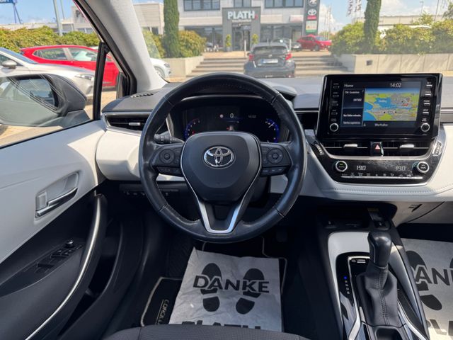 Toyota Corolla  Touring Sports Hybrid Team D