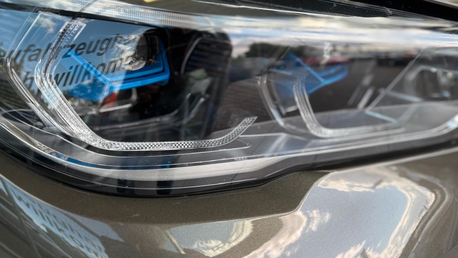 Fahrzeugabbildung BMW X5 xDrive 30 d M SPORT,LASER,SKY-L,AHK,HUD,H&K