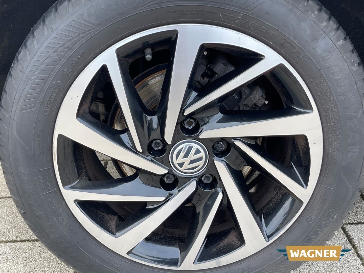 Fahrzeugabbildung Volkswagen Golf VII Comfortline BMT Start-Stopp