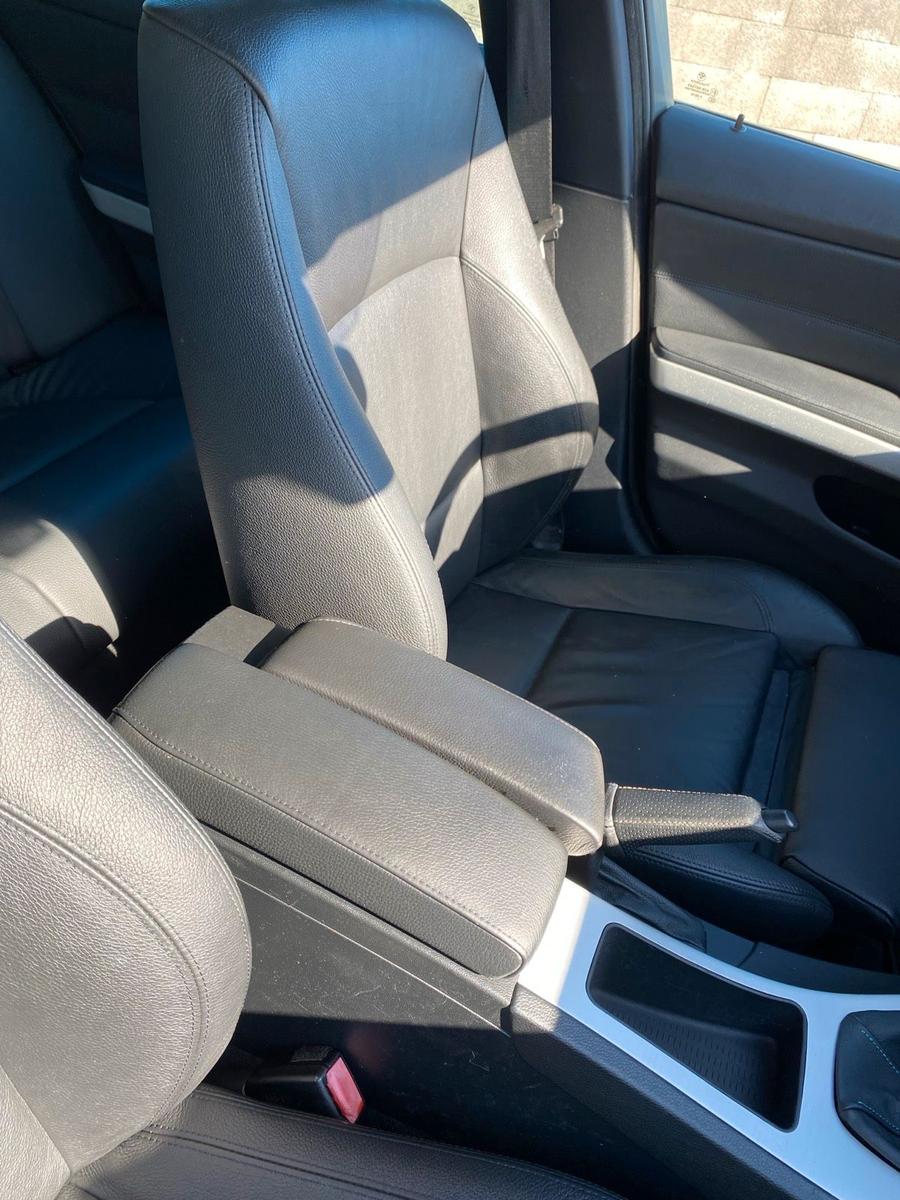 BMW 325 2007 — photo 13