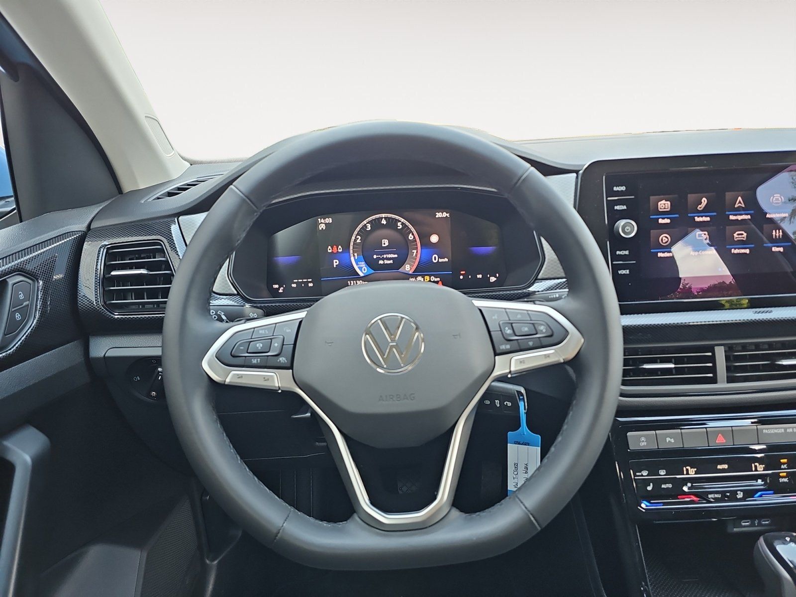 Volkswagen T-Cross - Bild 12