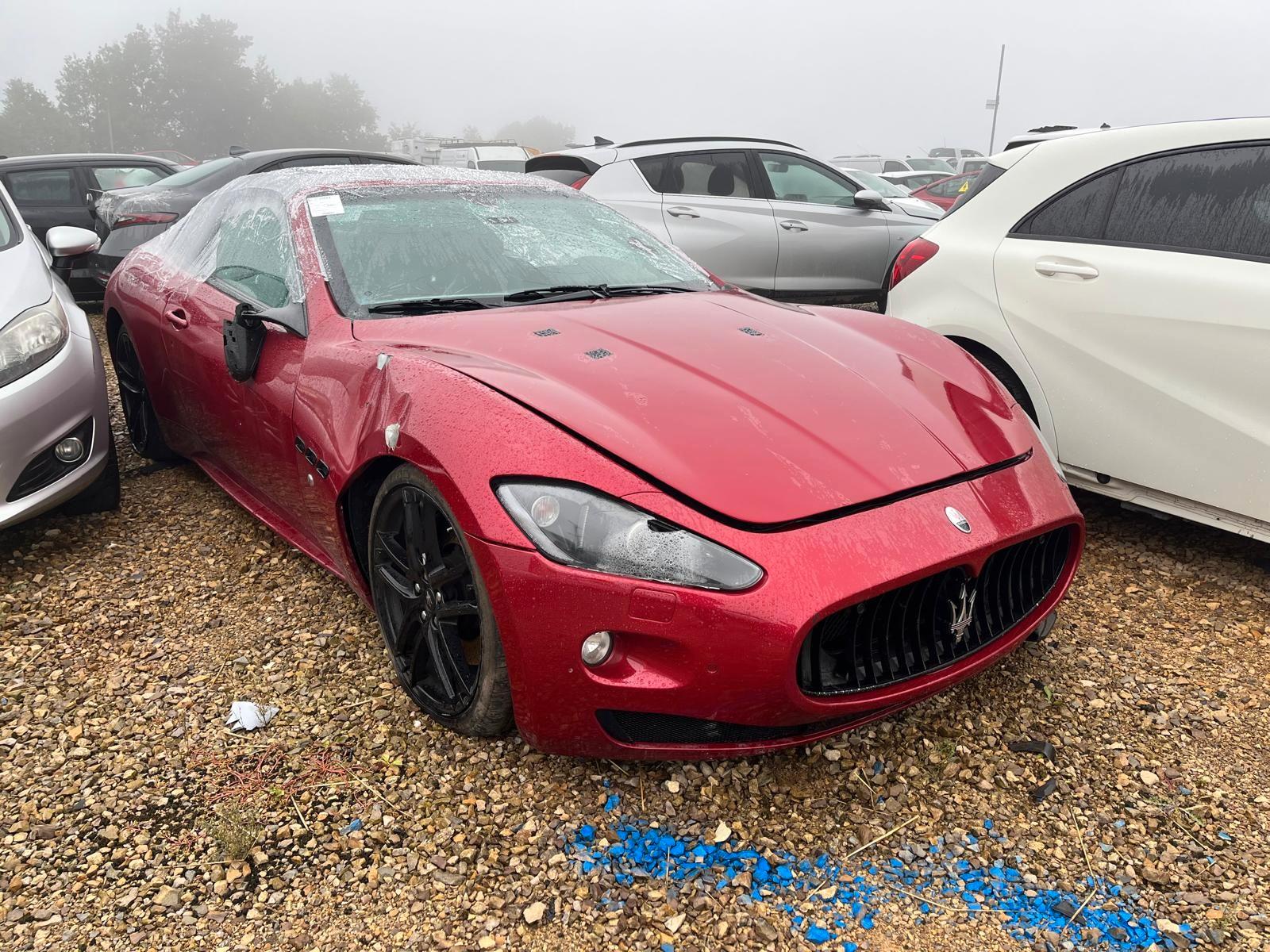 Maserati GranCabrio 4.7i 450 V8 / GN969