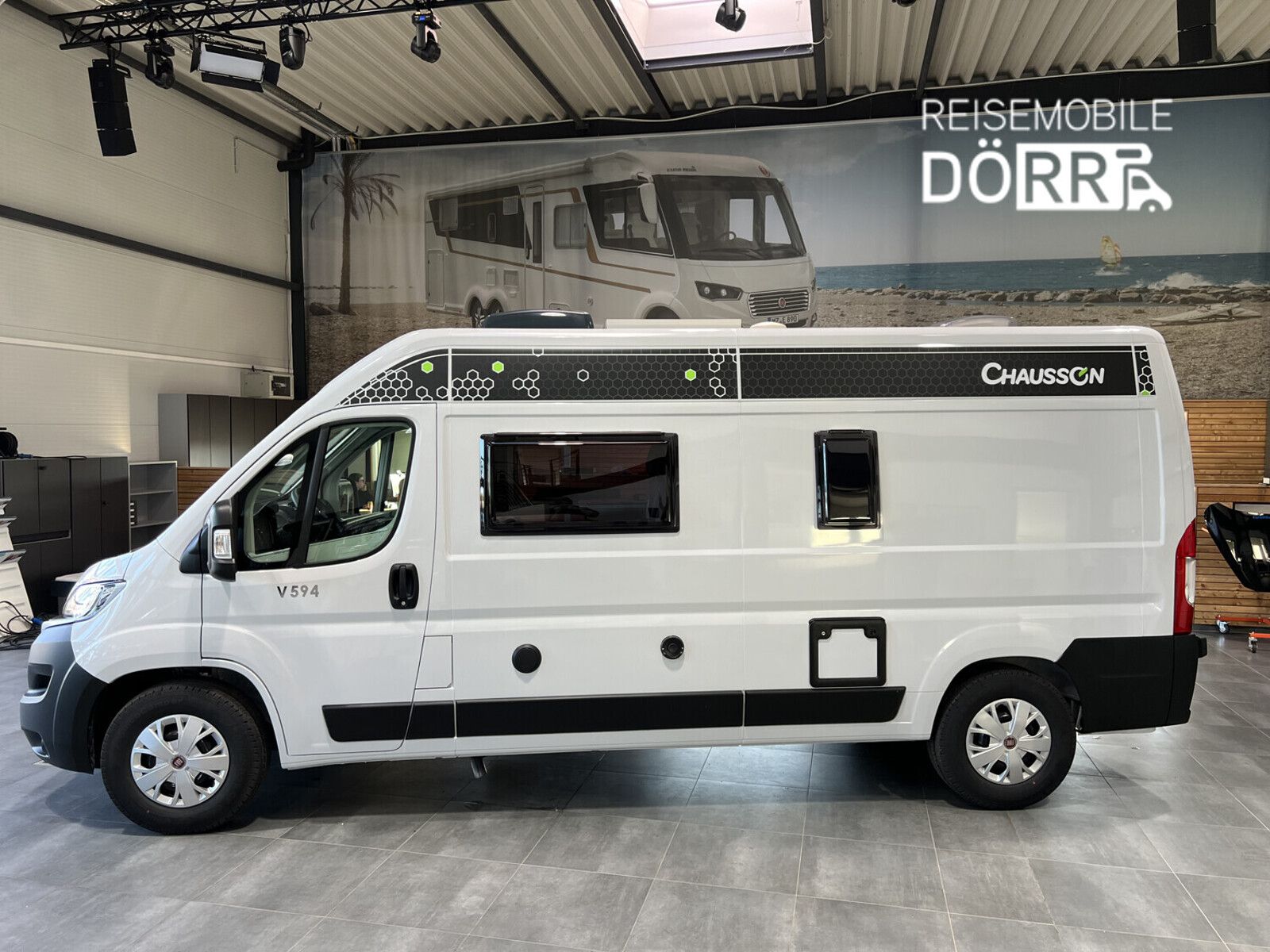 Fahrzeugabbildung Chausson Van First Line V594 9605,- EUR Sondernachlass
