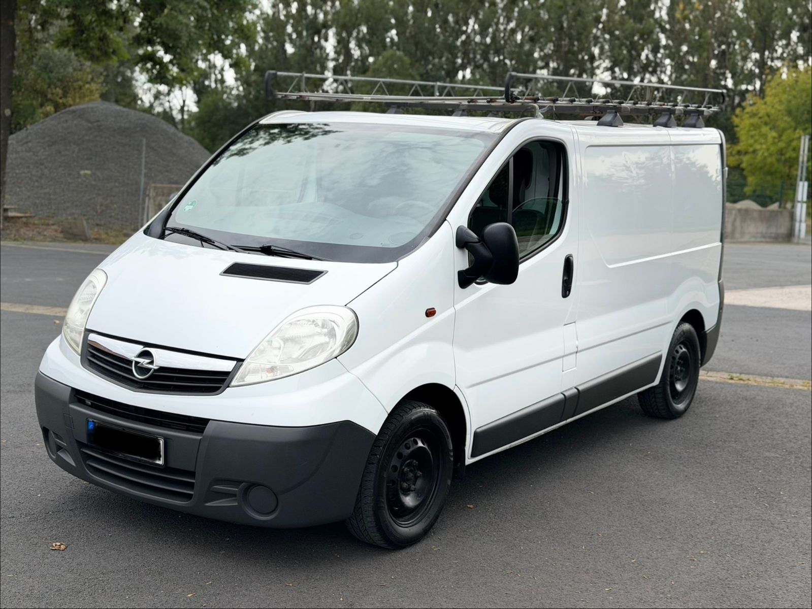 Opel Opel Vivaro Kasten L1H1 2,7t Klima AHK TÜV