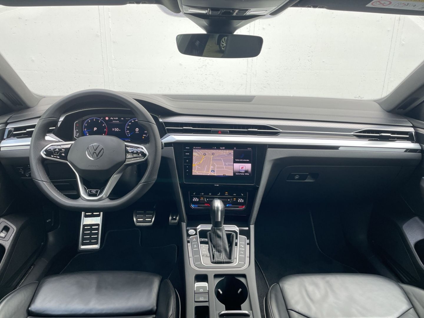 Arteon 2.0TSI DSG 4Motion R-Line Pano/AHK/Kamera
