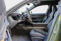 PORSCHE Taycan Sport Turismo Turbo S / SURROUND / PDLS+